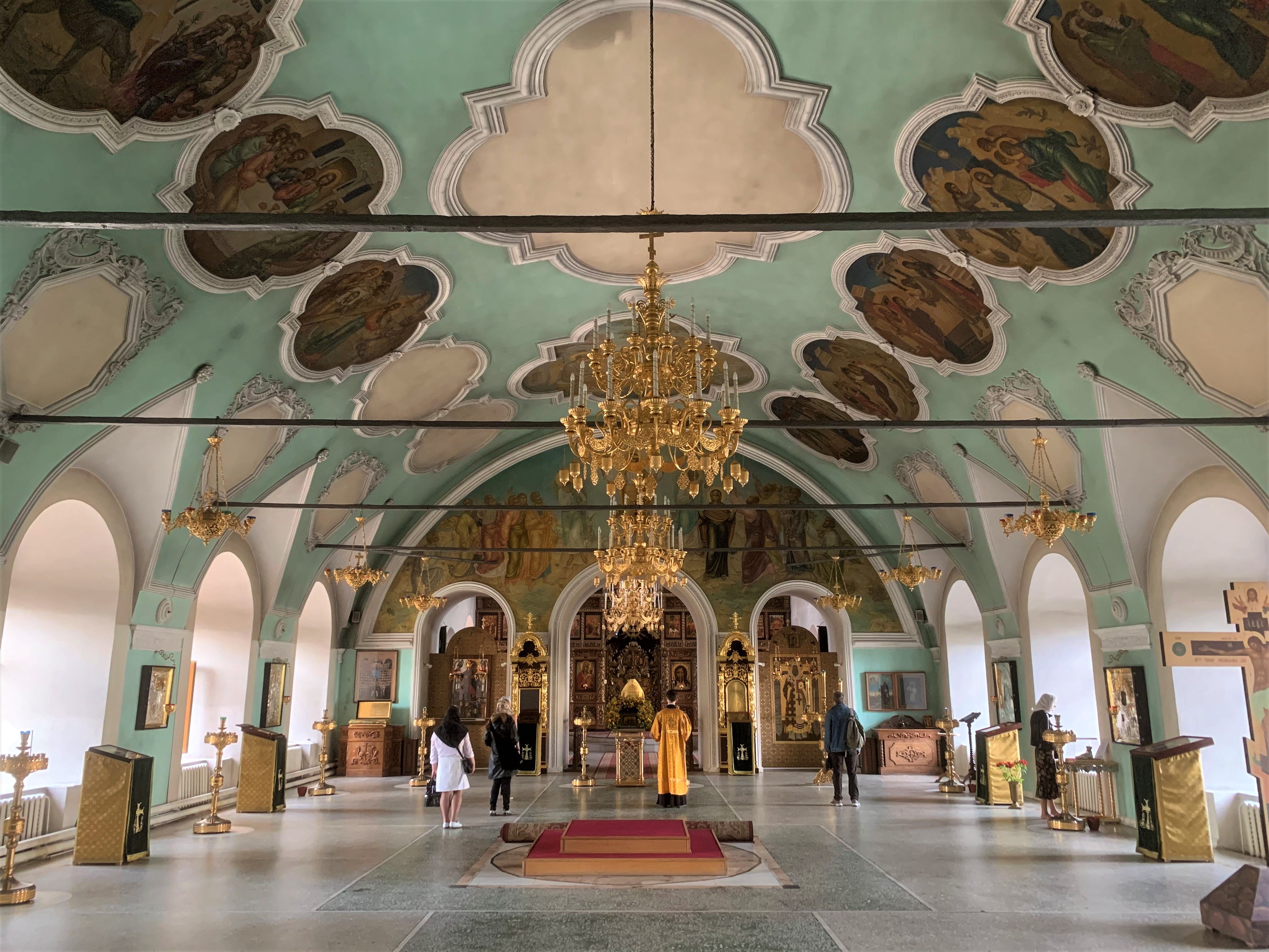 Петровский собор в Москве