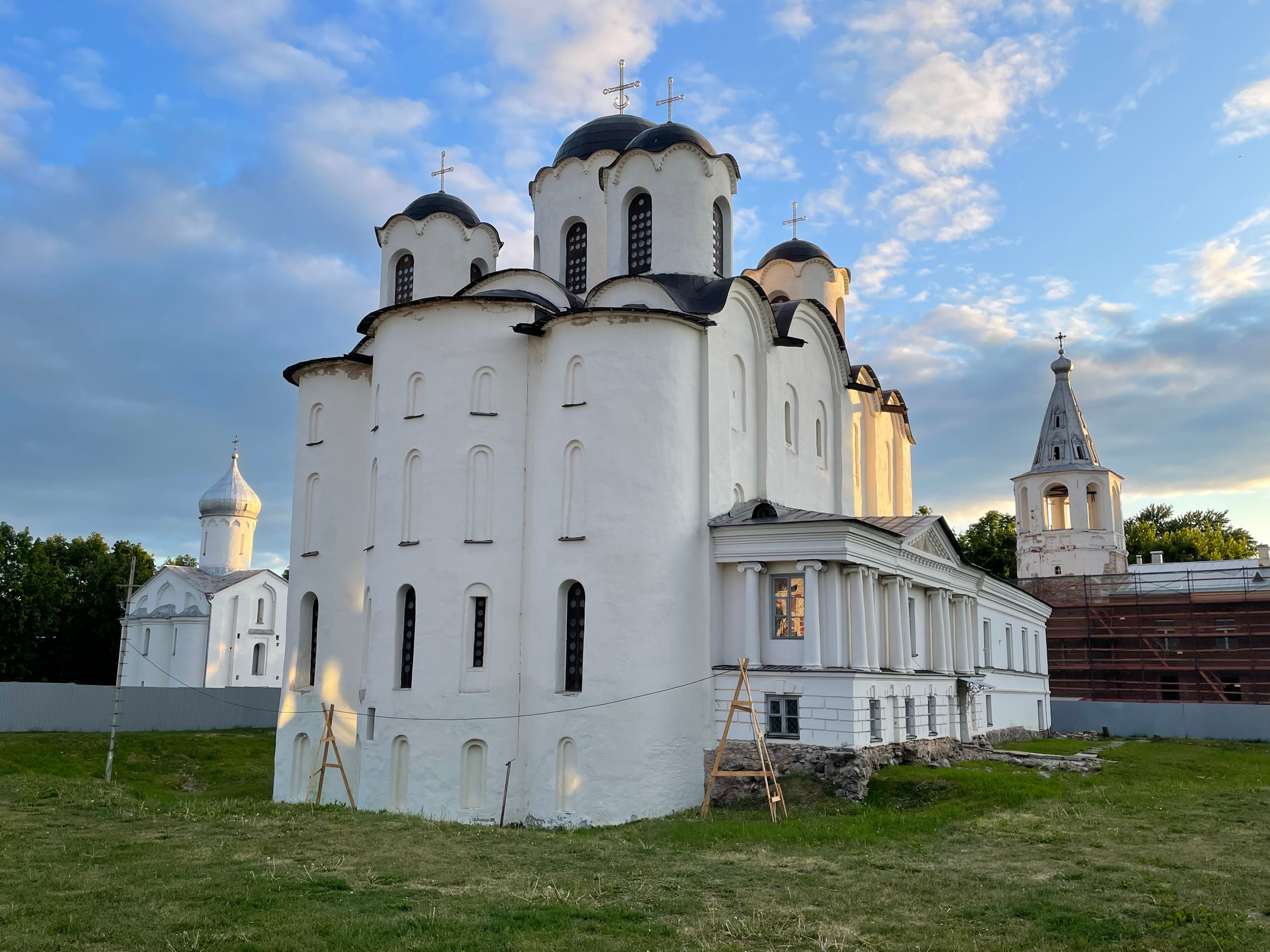 Новгородско псковские земли