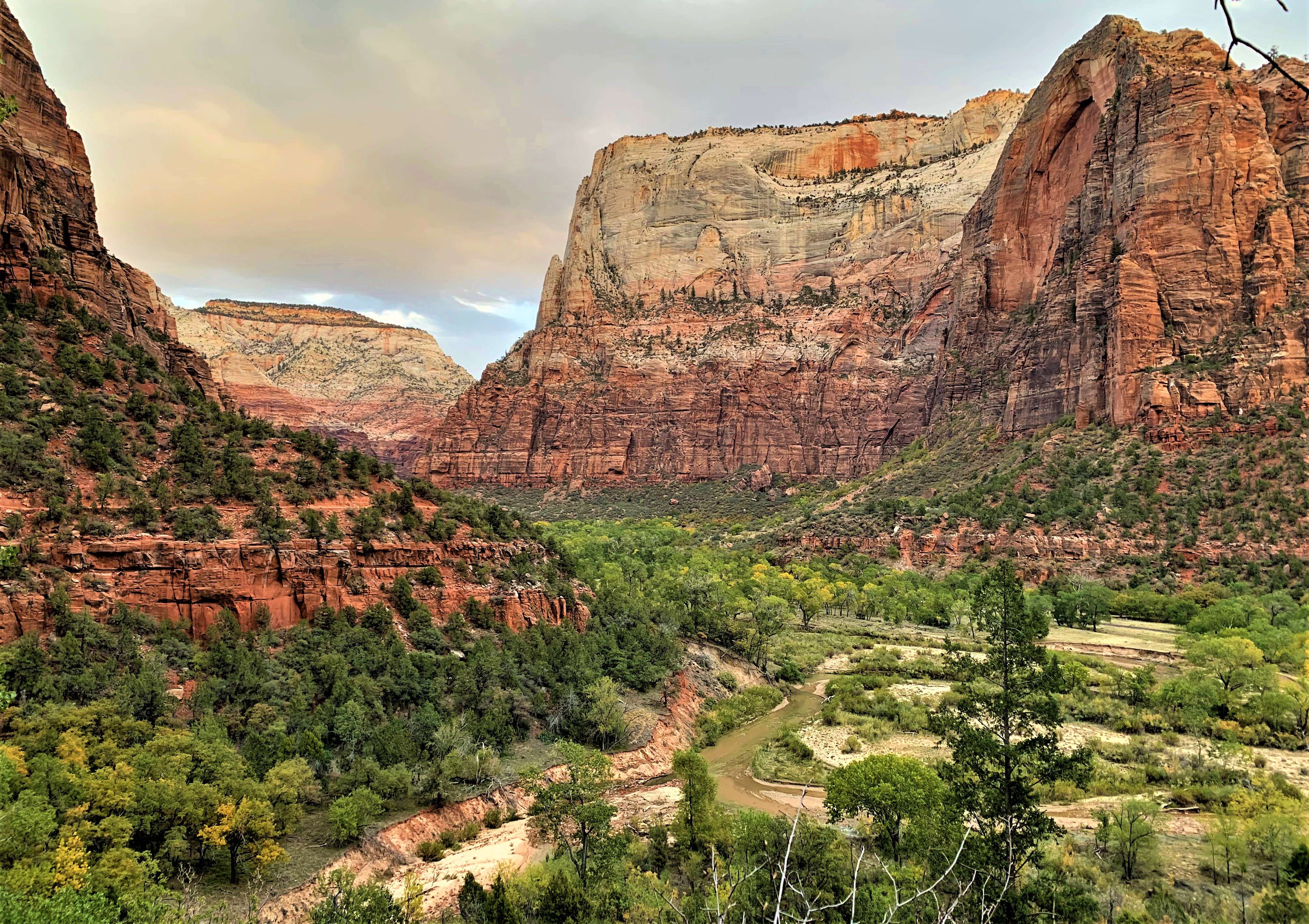 Canyon park. Парк каньон колорана.